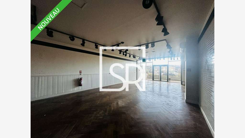 Location local commercial 149m² à Aubière KM lancé