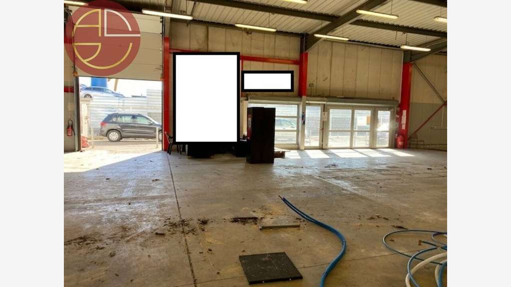 Location local commercial 800m² à Aucamville