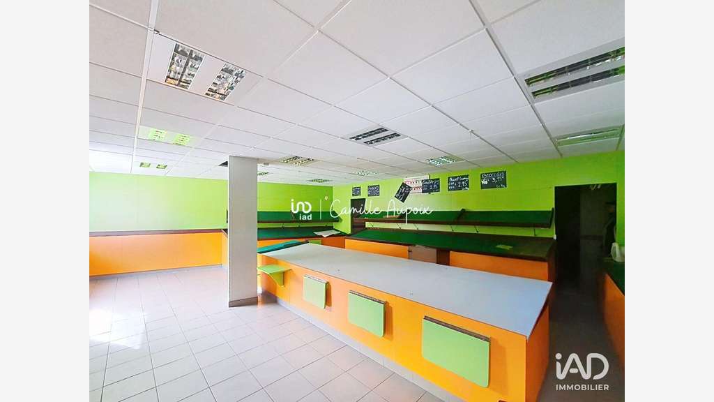 A louer local commercial 103m² à Amplepuis