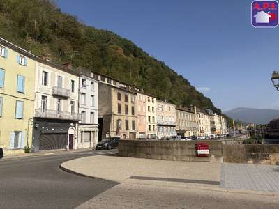 A louer local commercial 35m² à Foix