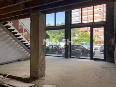 Locaux commerciaux à louer 104m² à Villeurbanne