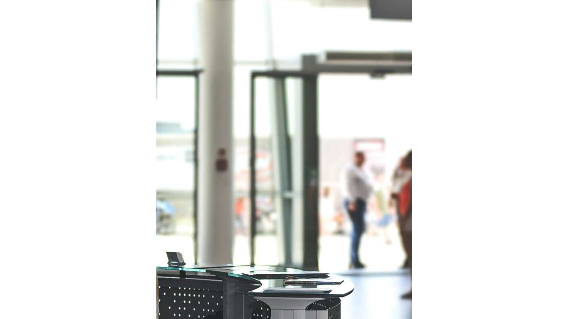 A louer local commercial 210m² env. Vannes Ouest