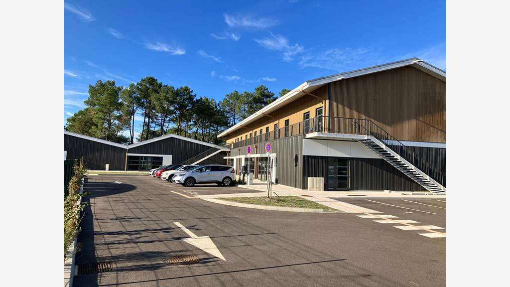 A louer local commercial 198m² Audenge Nord Bassin