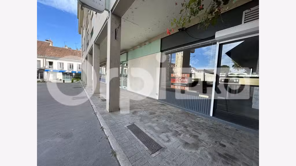 A louer local commercial 25m² à Beauvais centre