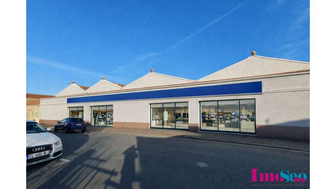 Local commercial 200m² à louer à Bègles