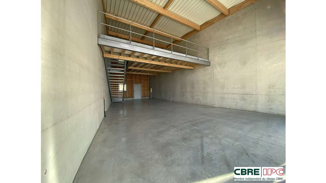 Location local 95m² à Benesse Maremne
