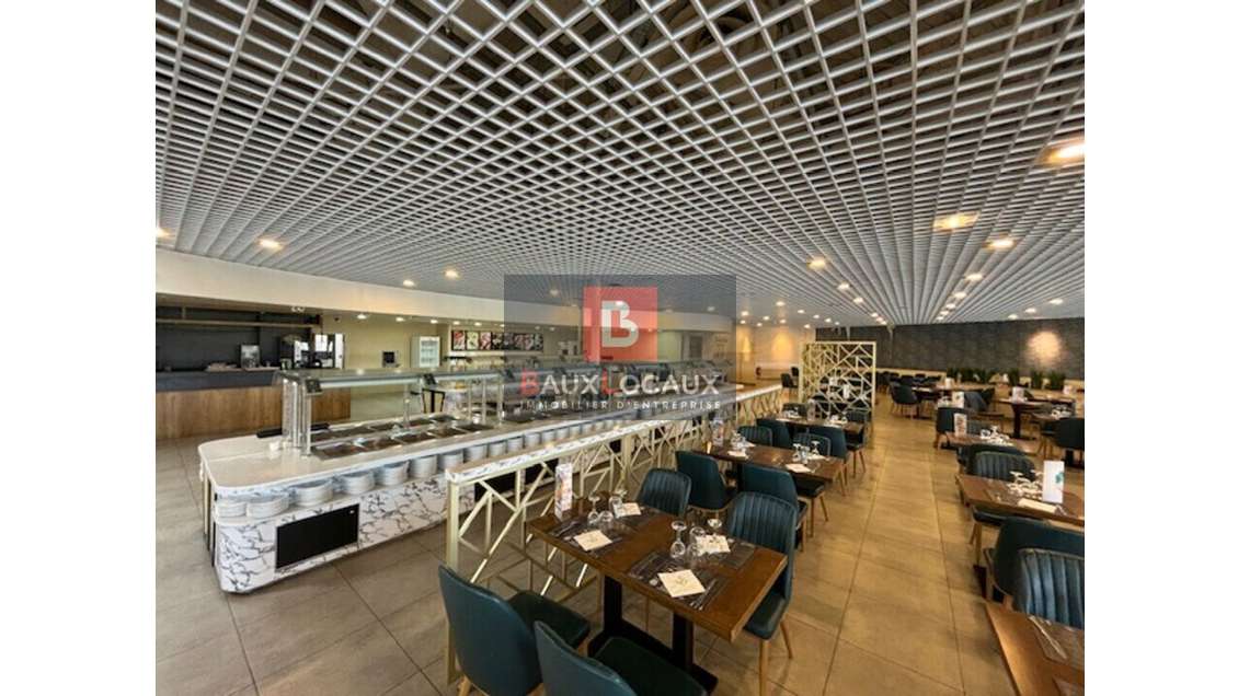 A louer local restauration 1000m² à Bollène ZAC