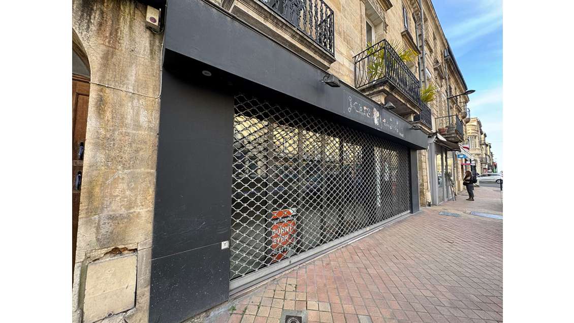 A louer très beau local 100m² à Bordeaux