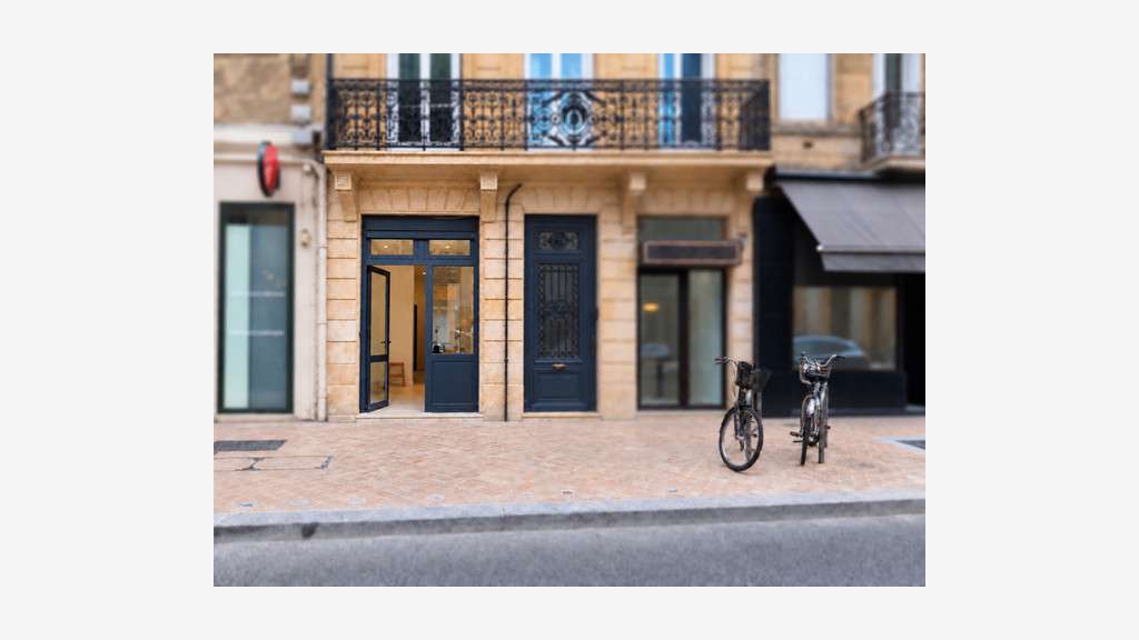 A louer local commercial 30m² Bordeaux Fondaudège 