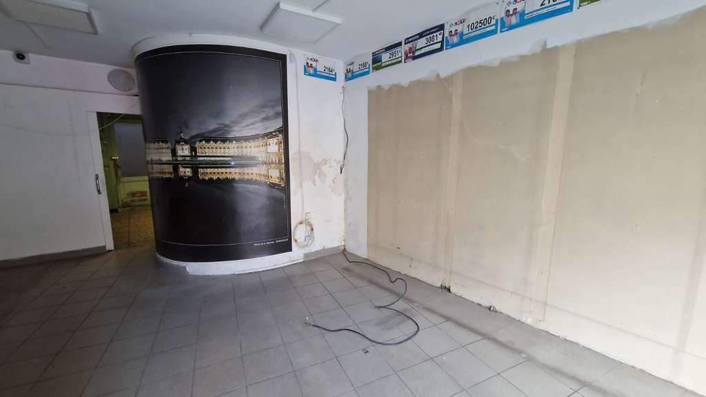 A louer local commercial 42m² à Bordeaux St Seurin