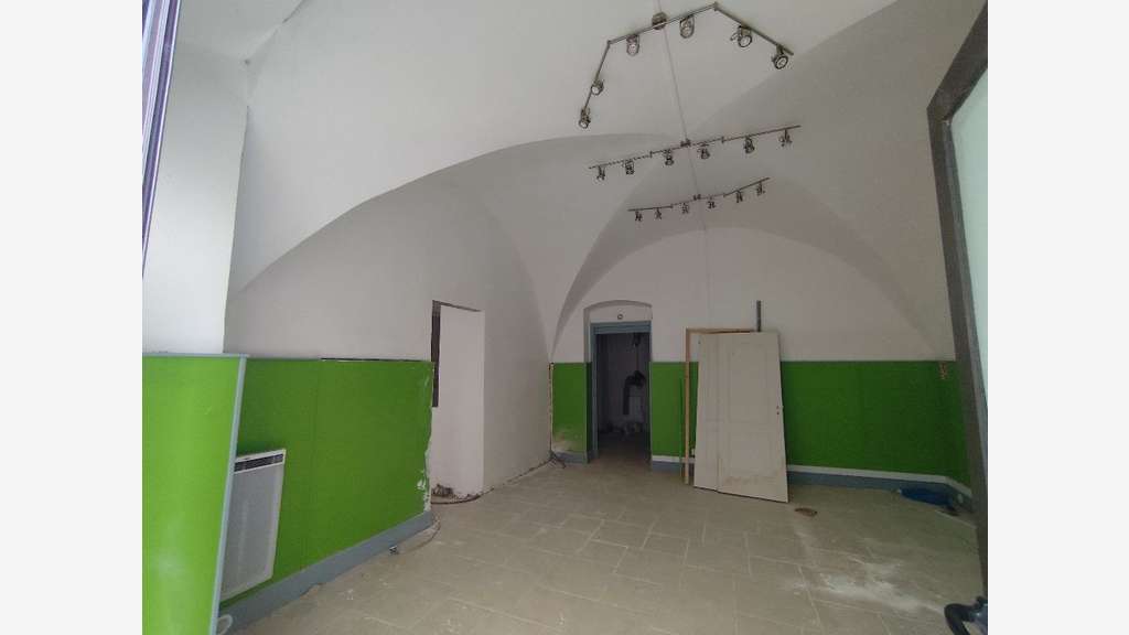 A louer local commercial 80m² à Bourg en Bresse