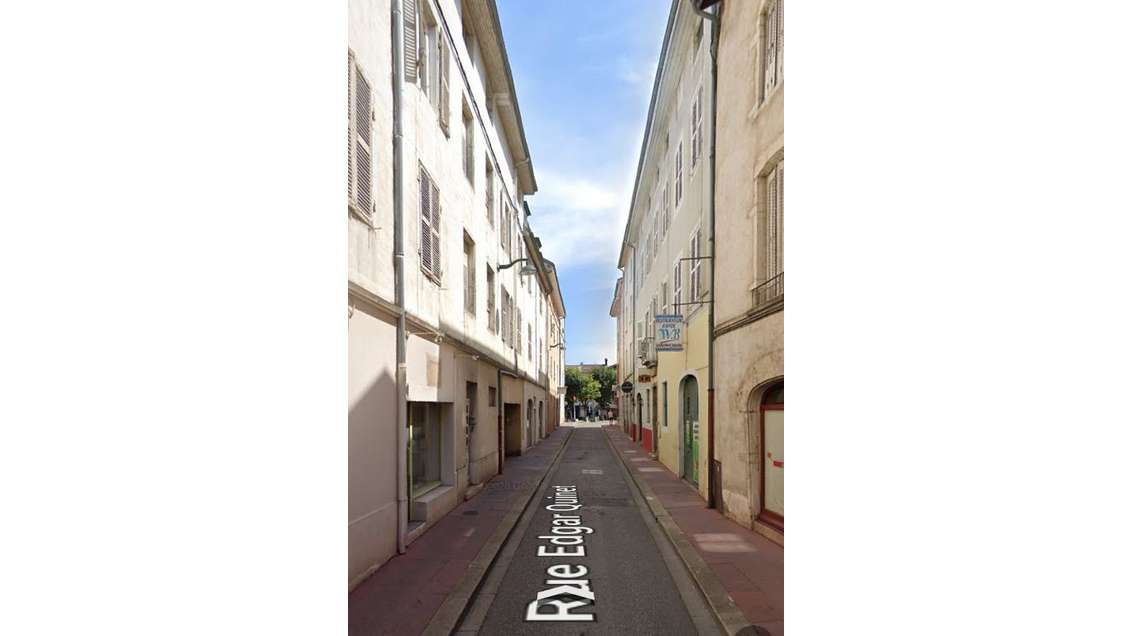 A louer local commercial 80m² à Bourg en Bresse