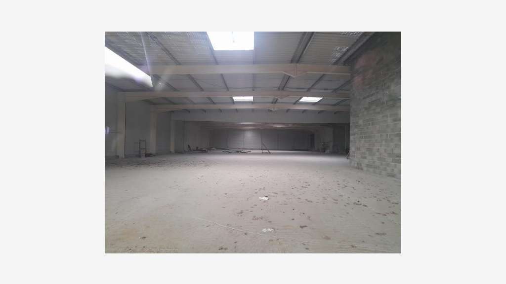 A louer boutique de 1564m² à Agen