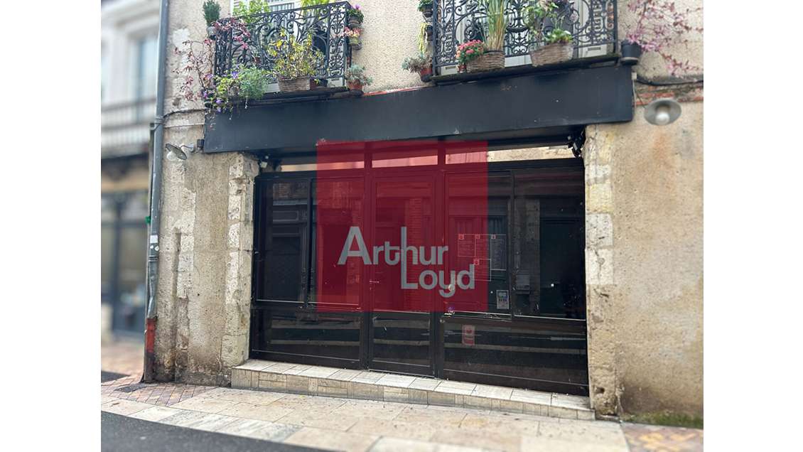 Local 130m² à louer idéal restauration à Agen