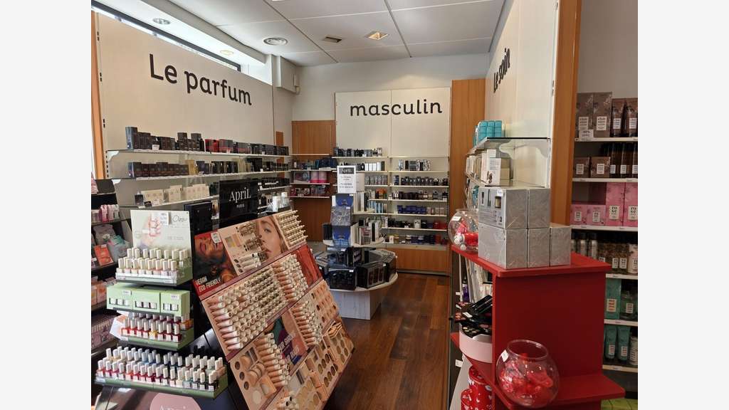A louer local commercial 135m² centre ville d'Agen