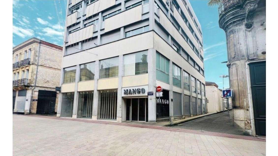 Location Boutique/Local commercial 255 m²