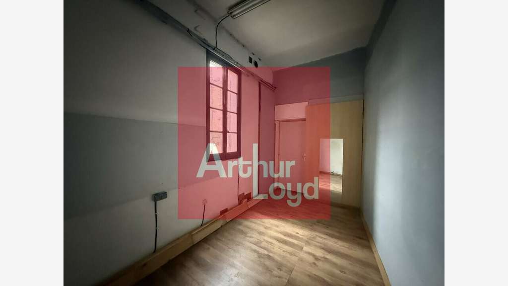 A louer local commercial 84m² hyper centre Agen