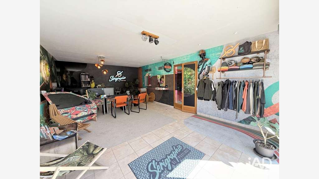 A louer local d'activité 250m² ZA d'Aiglun