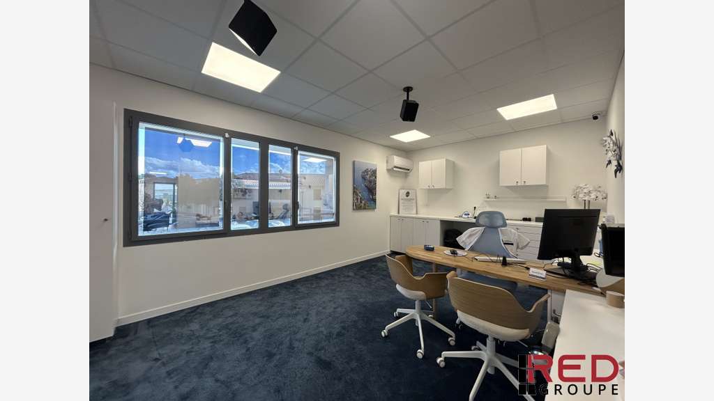 A louer locaux commerciaux 56m² au Tholonet