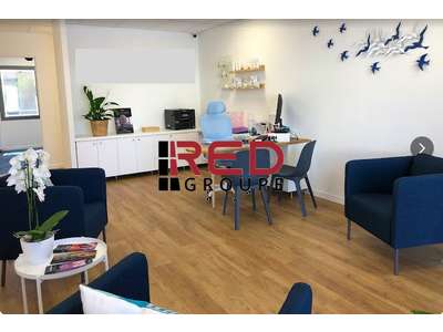 Location Locaux commerciaux - Boutiques à Aix-en-Provence