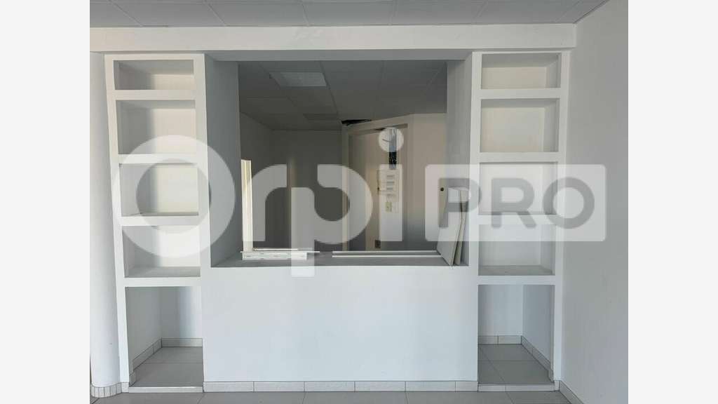 Local commercial 175m² à louer à Aixe-sur-Vienne