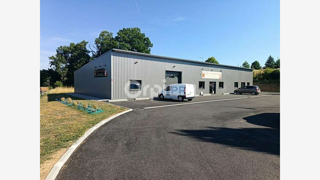 Loue local commercial neuf 162m² Aixe-sur-Vienne