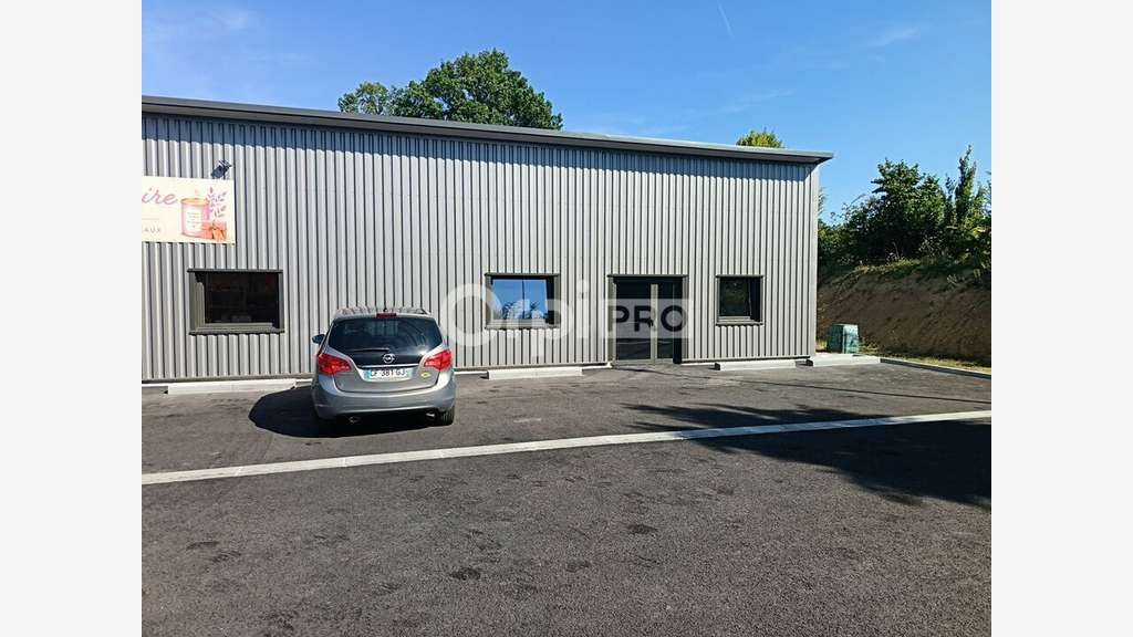 Loue local commercial neuf 162m² Aixe-sur-Vienne