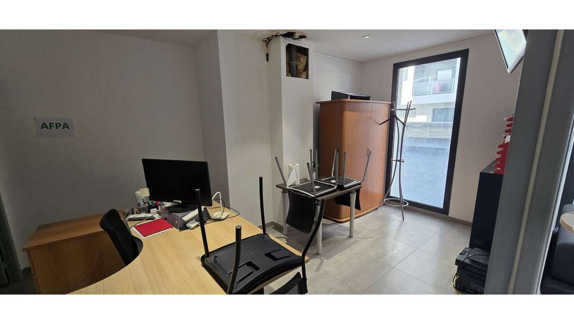 Local commercial 80m² sur la rocade d'Ajaccio