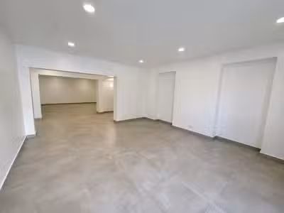Loue local commercial 105m² à Ajaccio prox centre