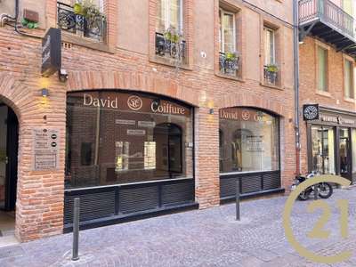 LOCAL COMMERCIAL – HYPER-CENTRE D’ALBI – ENV. 100