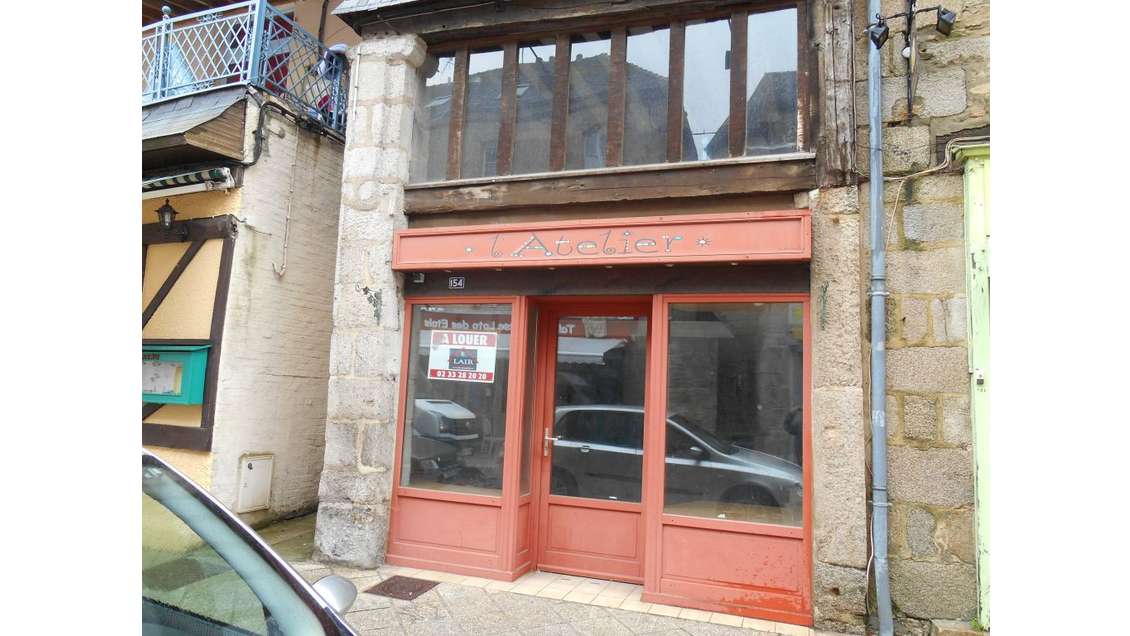 Loue local commercial de 45m² + mezzanine Alençon