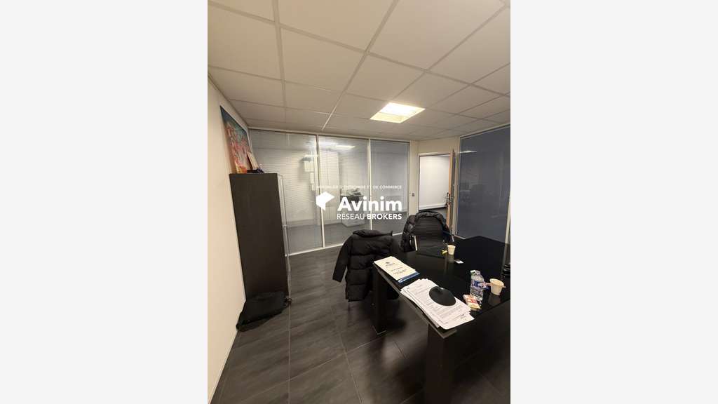 A louer local commercial pro de 75m² à Alfortville