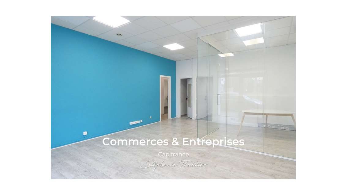 Local commercial 96m² à louer à Allauch 