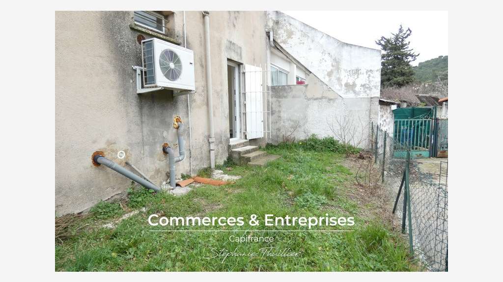 Local commercial 96m² à louer à Allauch