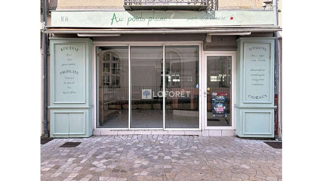 A louer local commercial 160m² centre d'Ancenis