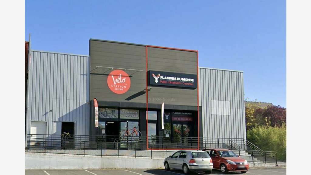 Loue local commercial 124m² Ancenis axe fréquenté