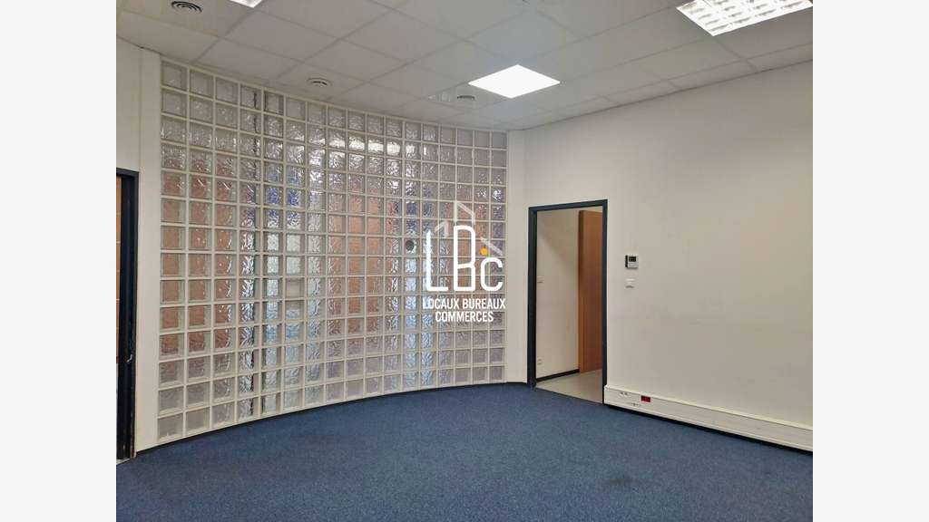 Loue local commercial 250m² à Ancenis secteur gare