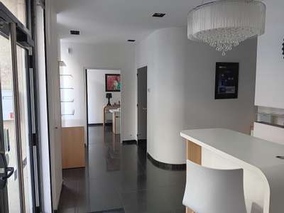 A louer local commercial 100m² hypercentre Angers