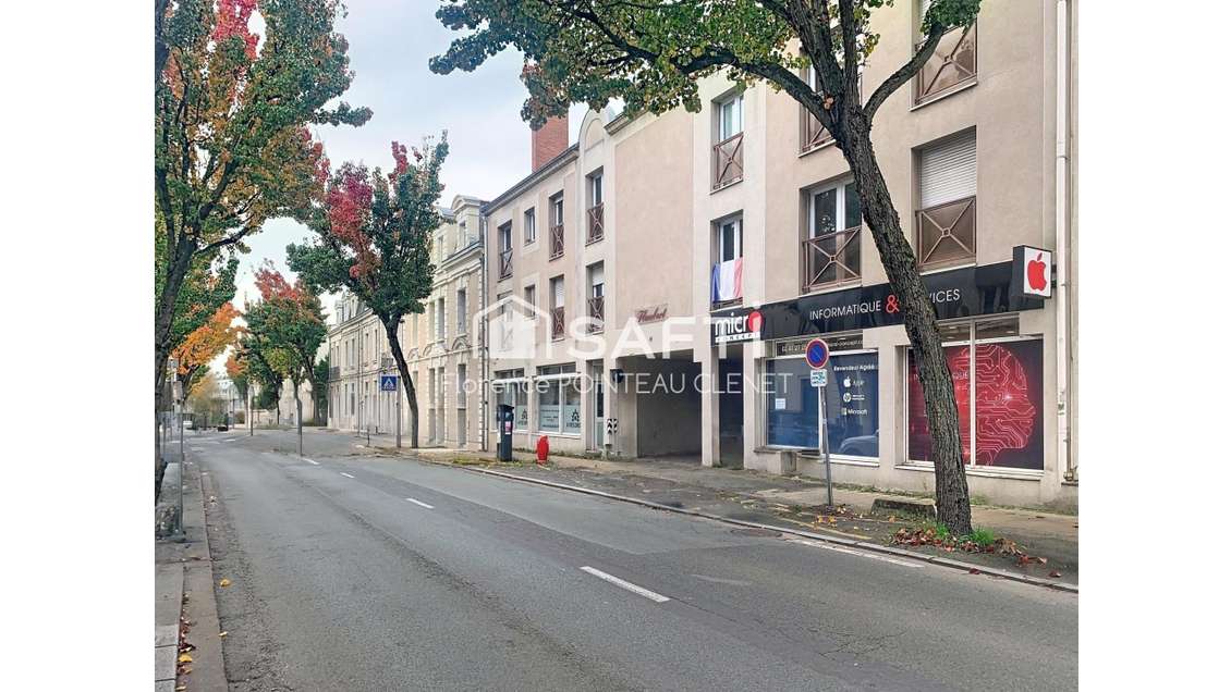 A loue local commercial 65m² Rue Rabelais à Angers