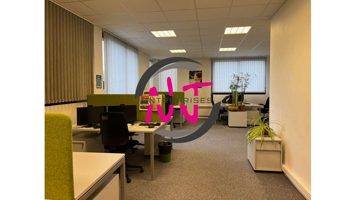 A louer bureaux 82m² RDC à Angers Ouest