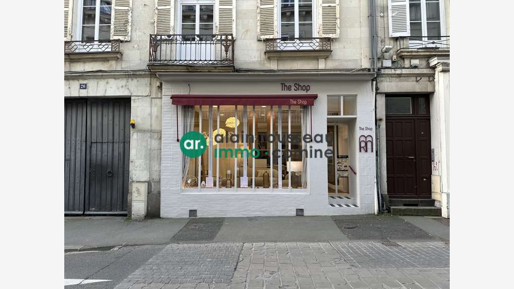 Local commercial 28m² à louer à Angers centre