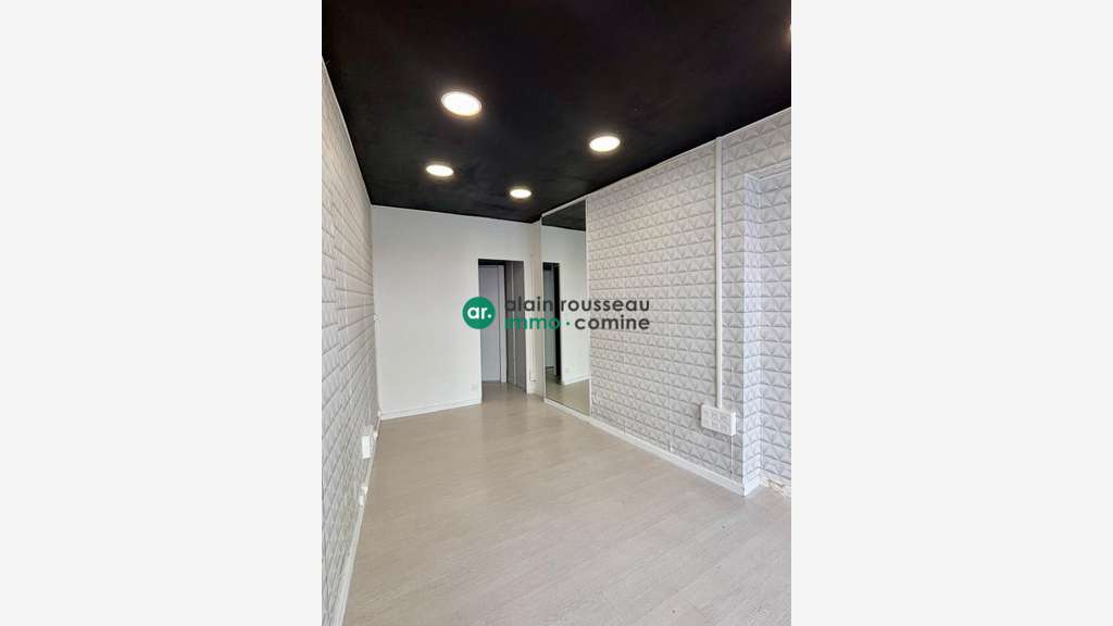 Loue local commercial ou pro 20m² à Angers centre