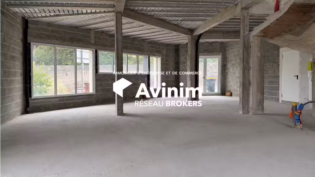 Local d'activité neuf à aménager