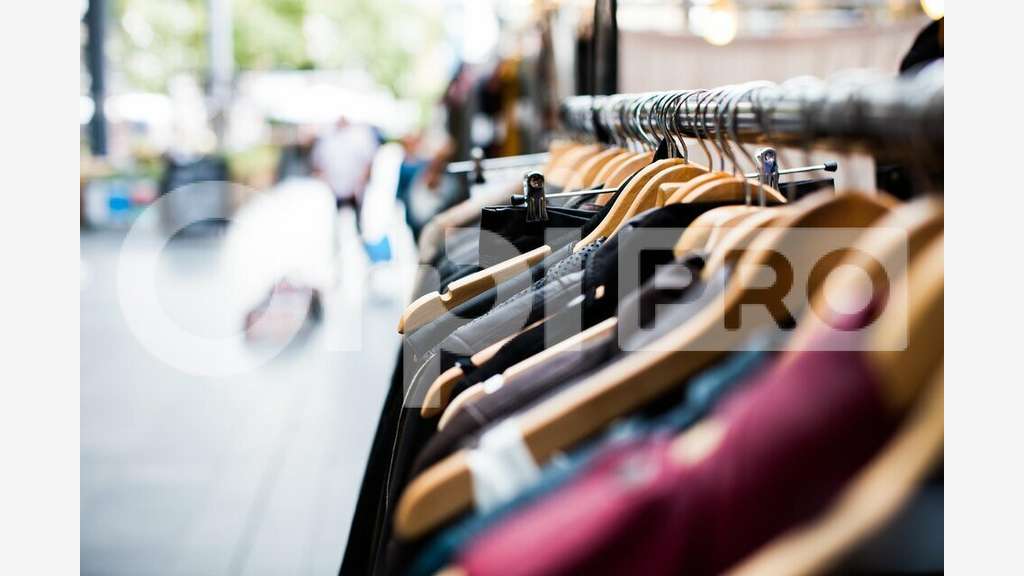 LOCAUX D'ACTIVITÉS / COMMERCIAUX NEUFS  ANGRESSE