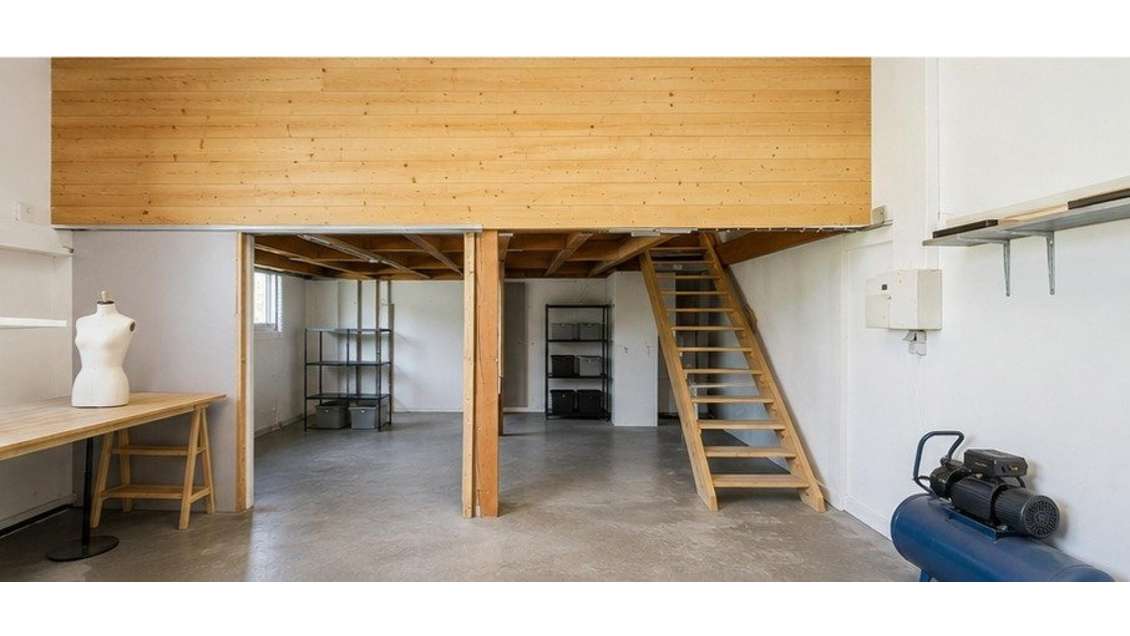 A louer local commercial de 82m² en ZA à Annecy