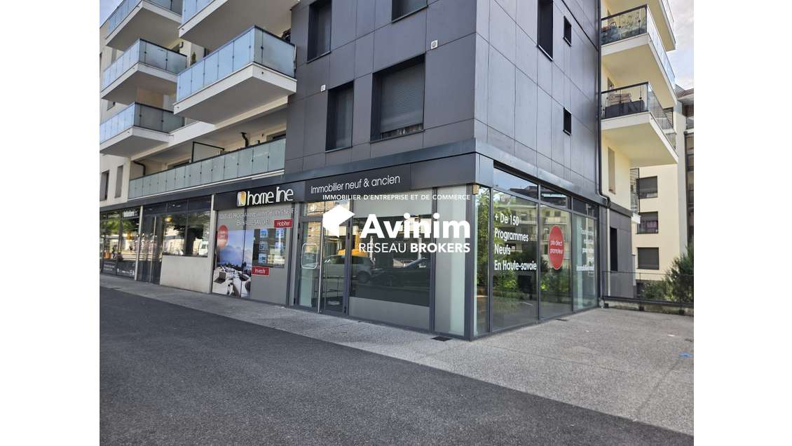 LOCAL COMMERCIAL À LOUER – EMPLACEMENT PREMIUM AN