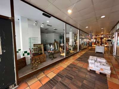 Local 65m² à louer à Annecy centre rue Sommeiller