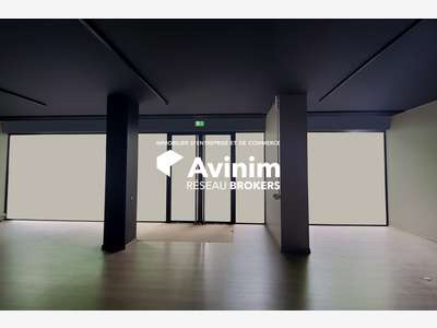 Local commercial 395m² - Annecy Centre-Ville