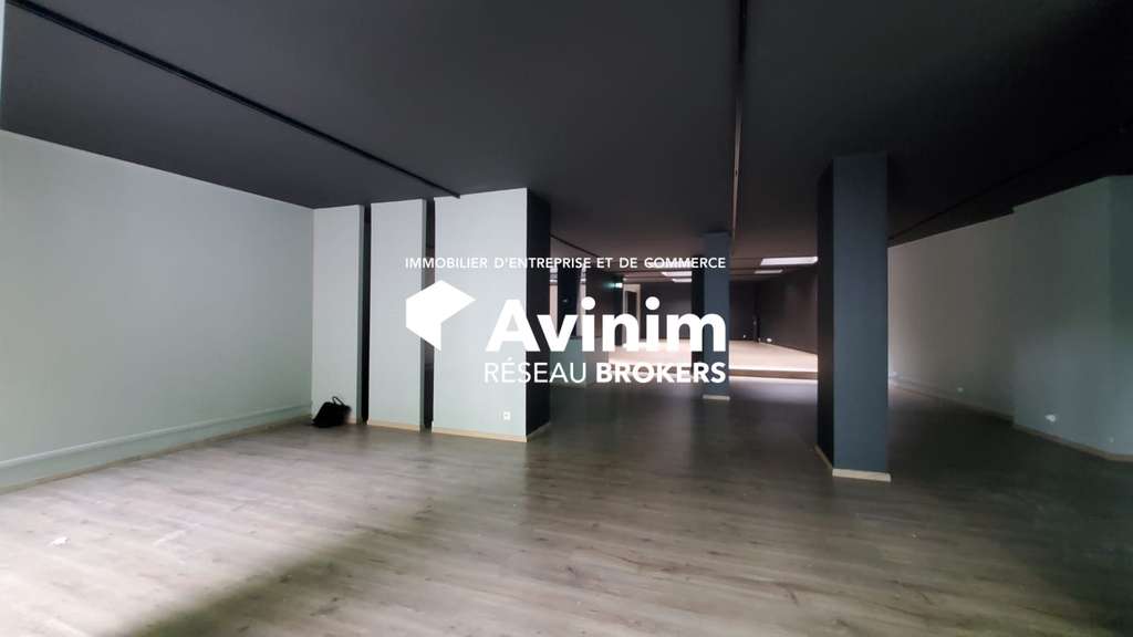 Local commercial 395m² - Annecy Centre-Ville