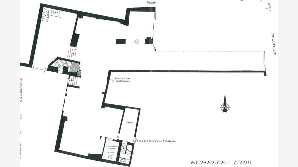 Loue local 285m² à Annecy empl N°1 rue Filaterie